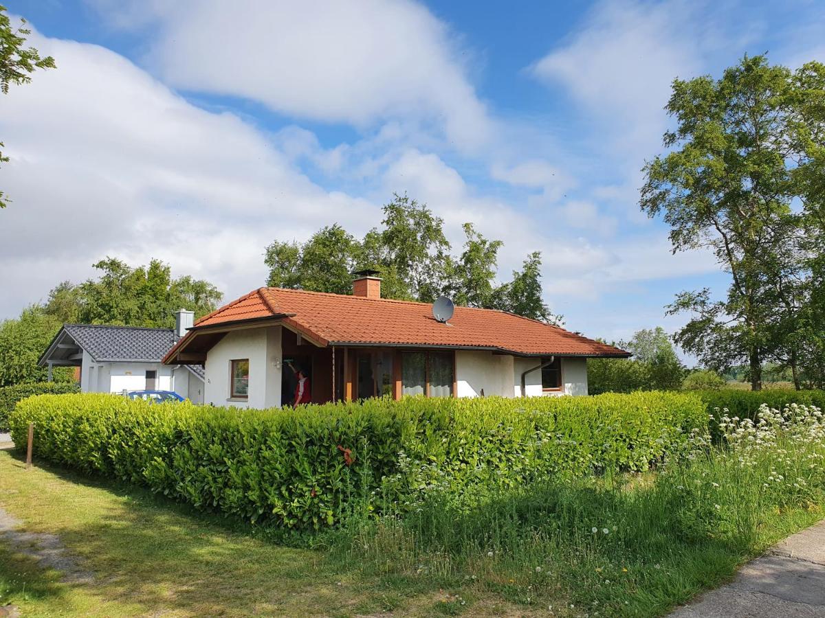 Ferienhaus Vier Pfoten Schweiburg Exterior foto